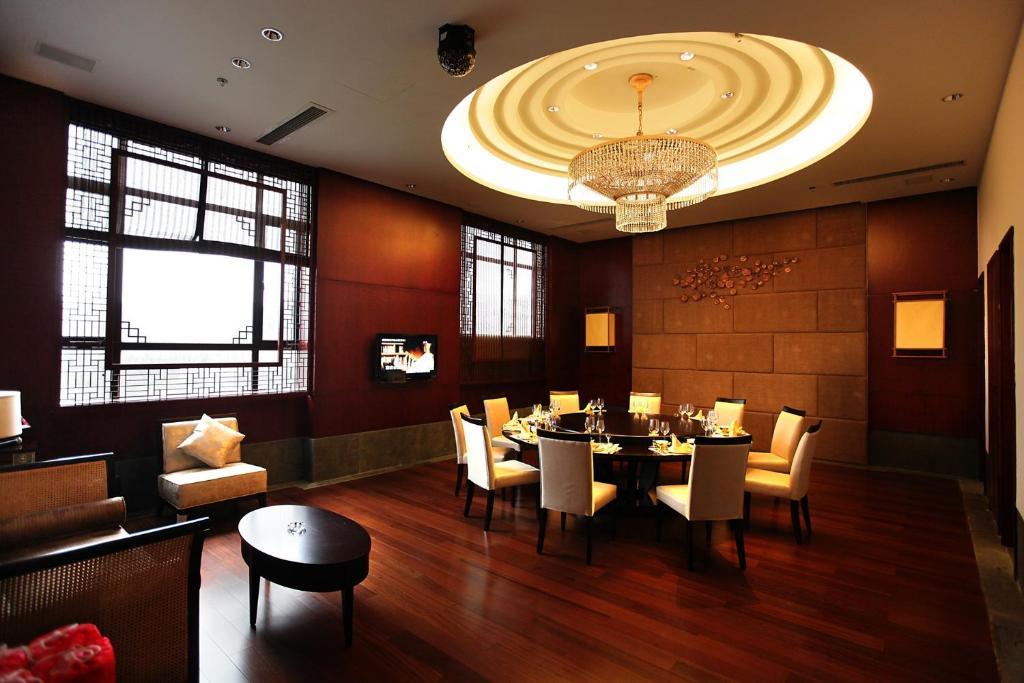 Suzhou Hanyuan Yacht&Resort Hotel Екстериор снимка