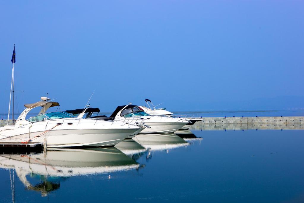 Suzhou Hanyuan Yacht&Resort Hotel Екстериор снимка